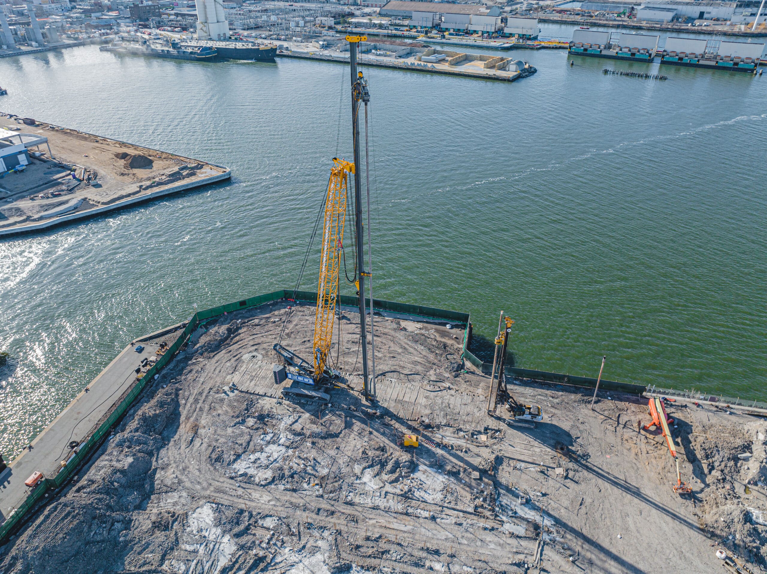 Liebherr fixed lead crane rigged up